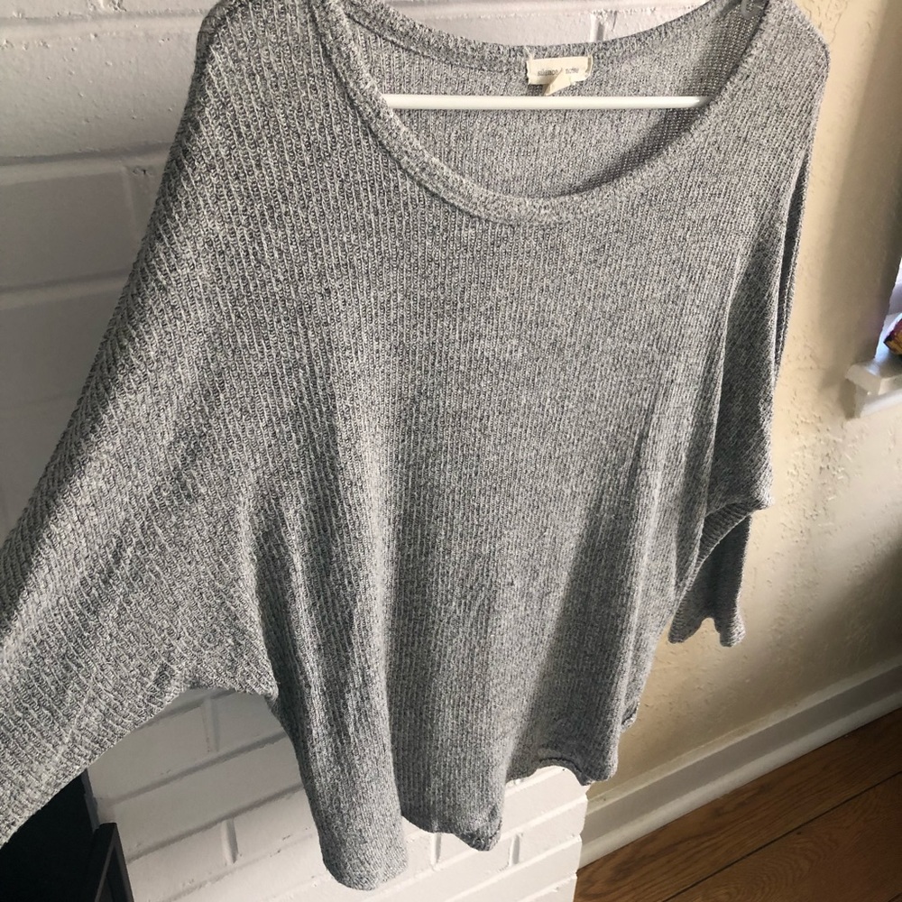 UO Shirt - Picture 5 of 5